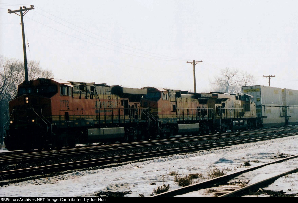 BNSF 7772 West